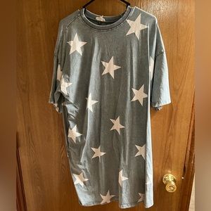 Star denim dress with pockets